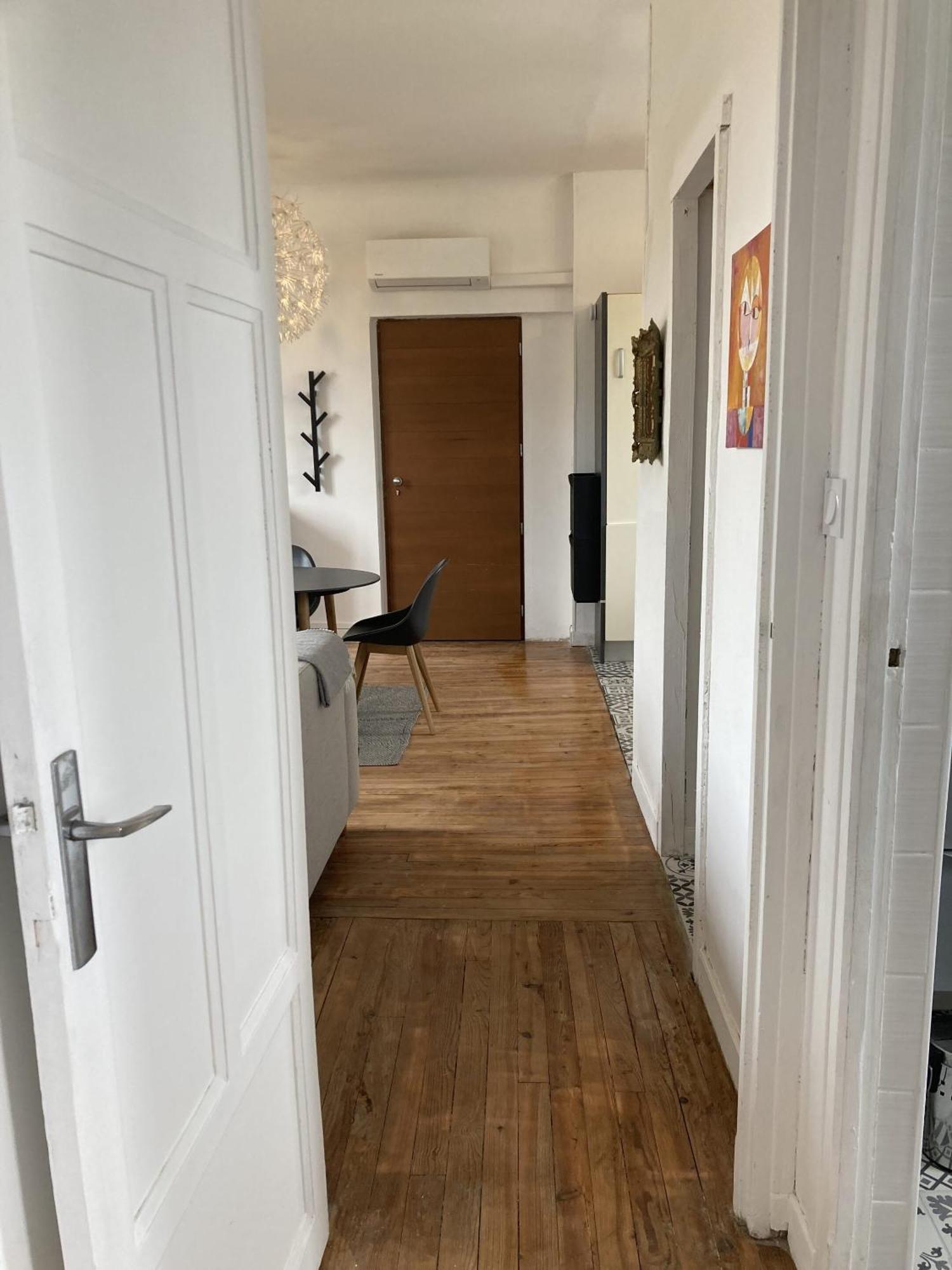 Location Appartement Des Pyrenees Borderes-sur-l'Echez Номер фото