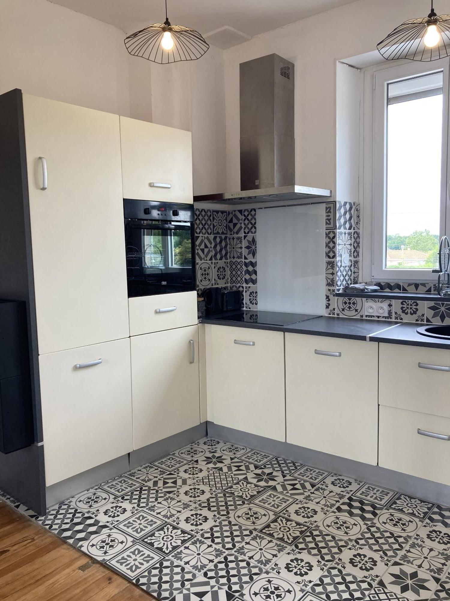 Location Appartement Des Pyrenees Borderes-sur-l'Echez Номер фото